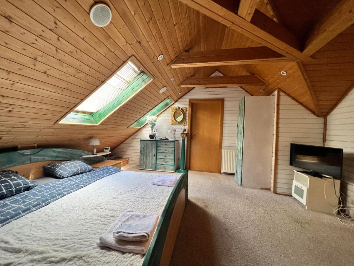 B&B Chardas Bük Екстериор снимка